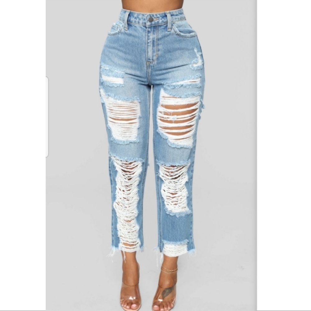 Distressed Jeans - Picture 3 of 4
